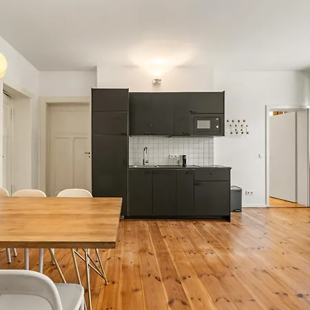 Mooeve Friedrichs Mid Apartment *