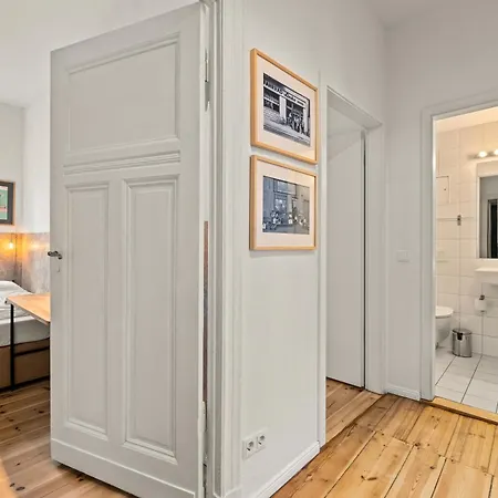 Mooeve Friedrichs Mid Apartment *
