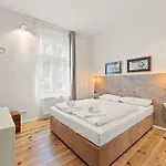 Mooeve Boxi Mid Lejlighed Berlin
