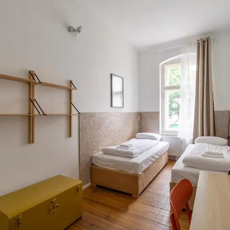 Mooeve Boxi Mid * Berlin